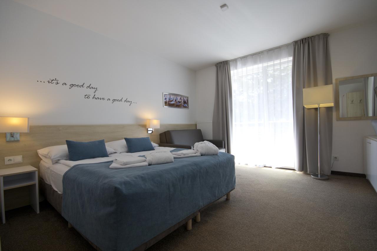 Bed and Breakfast Borgata Устроне-Морське Екстер'єр фото